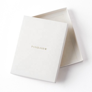 Plateaux de présentation de bijoux en microfibre de daim de luxe avec logo personnalisé PandaSew - Product Image 2