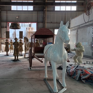 รูปปั้นม้าขนาด<span class=keywords><strong>ใหญ่</strong></span>สำหรับตกแต่งสวนสมัยใหม่ โครงการสวนสาธารณะกลางแจ้ง ของตกแต่งบ้านและสวนปีใหม่ ผลิตจากไฟเบอร์กลาส โดยผู้ผลิตงานประติมากรรมสัตว์ - Product Image 5