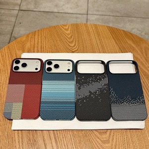 เคสโทรศัพท์แบบแข็งลายคาร์บอนไฟเบอร์ ดีไซน์บางเฉียบ หรูหรา สำหรับ iPhone 18 17 Pro Max 16 15  แบบไร้ขอบ  พร้อมแม่เหล็ก - Product Image 2