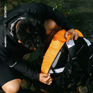 <span class=keywords><strong>Mochila</strong></span> <span class=keywords><strong>AONIJIE</strong></span> E4437, bolsa de senderismo, cubierta para lluvia, hebilla antideslizante antisuciedad, accesorios de expansión todo incluido para <span class=keywords><strong>mochila</strong></span> al aire libre - Product Image 4