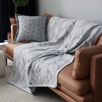 Plaid jacquard minimaliste nordique, couverture de canapé douce à rayures en peluche, couvre-lit, couverture de sieste décorative pour hôtel et usage domestique