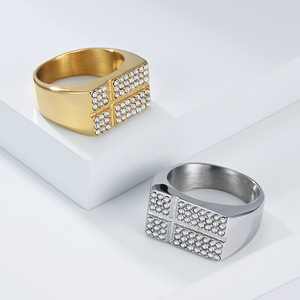 แหวนรูปกางเขนชุบทองสำหรับผู้ชาย ประดับเพชรไมโครเพฟ สไตล์ฮิปฮอป เหมาะสำหรับนิ้วชี้ ของขวัญเครื่องประดับ - Product Image 2