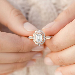 Anello quadrato in cristallo per donna, tono rosa, stile principessa, accessori eleganti per feste alla moda - Product Image 4
