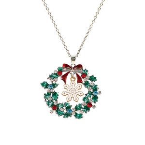 Collier tendance pour femme avec pendentifs de Noël en strass : couronne, cloche, nœud, flocon de neige, cerf, sapin - Cuivre, bambou sportif - Product Image 1