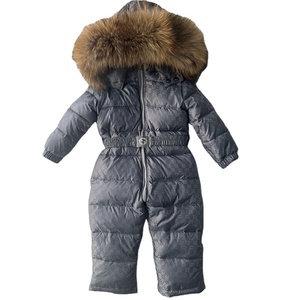 Veste d'hiver personnalisée en duvet de canard blanc avec <span class=keywords><strong>capuche</strong></span> en <span class=keywords><strong>fourrure</strong></span> pour bébé Vêtements d'extérieur d'hiver pour enfants Combinaison de ski pour garçon Vêtements chauds Habit de neige - Product Image 1