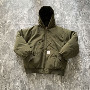 Giacca Imbottita da Uomo di Alta Qualità Taglie Forti Invernale Calda e Confortevole Antivento e Antifreddo Cappotto Imbottito da Uomo - Product Image 1
