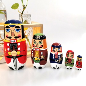 Juego de muñecas decorativas de Navidad de madera, juegos de muñecas anidadas, juguetes de regalo pintados a mano, regalo de madera, juguetes de madera - Product Image 4