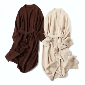 Neues Design Winter Custom Jacquard Casual V-Ausschnitt Blended Long Knit Belted Cardigan Sweater Mantel Robe für Frauen
