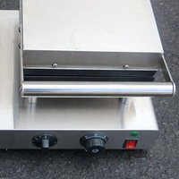 Mini gaufrier Fama Silver OEM avec plaques interchangeables, antiadhésives, en acier inoxydable, contrôle par application, surface froide