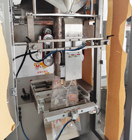 Machine verticale automatique de remplissage et de scellage de sachets pour liquides et aliments (vinaigre) ZL-200P, à pompe rotative de précision, facile à utiliser, 20-90 sachets/min