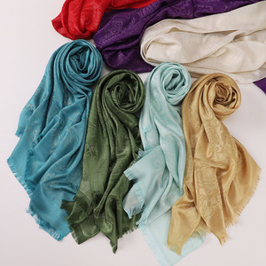 Syal sutra imitasi pola Jacquard baru Indonesia untuk wanita 70*175CM syal Polyester Glitter berkilau bungkus kepala hijab Muslim - Product Image 2