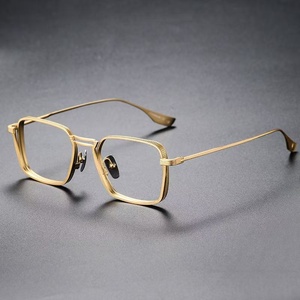 Lunettes carrées rétro anti-lumière bleue à monture intégrale, photochromiques, élégantes pour hommes, style ingénierie scientifique - Product Image 6
