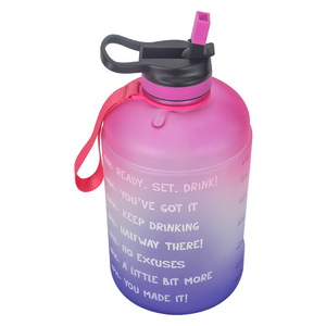 <span class=keywords><strong>2023</strong></span> bouteille d'eau en plastique de sport écologique 64oz/128oz style minimaliste sans BPA avec marque de temps pour le camping et les enfants - Product Image 5