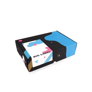 Cajas de Cartón Corrugado con Diseño Personalizado, Carpetas de Envío con Relieve, Forro de Esponja, Laminación Brillante, Embalaje para Envíos - Product Image 2