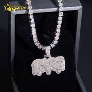 Liontin Moissanite Custom Personal GRA Perak 925 Pria Wanita Bertabur Batu VVS Liontin Nama Huruf Moissanite - Product Image 4