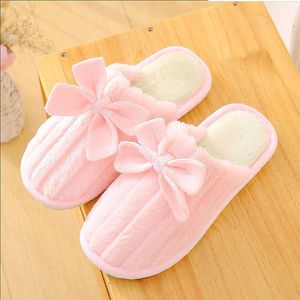 Pantuflas de Casa Cómodas y Suaves para Mujer, Otoño Invierno, Tacón Alto, Imitación Piel de Conejo, Suela Gruesa de EVA y Goma, para Pisos de Madera - Venta al Por Mayor - Product Image 6
