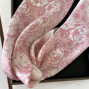 Sciarpa Quadrata di Lusso con Stampa Floreale per Donne, Morbido Foulard in Raso, <span class=keywords><strong>Fascia</strong></span> per <span class=keywords><strong>Capelli</strong></span>, Nastro per Acconciature, <span class=keywords><strong>Bandana</strong></span> - Product Image 4