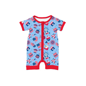 Pijama de Bebê Unissex Personalizado com Zíper Duplo e Manga Curta, Estampa Patriótica, em Bambu, para o Dia 4 de Julho - Product Image 4