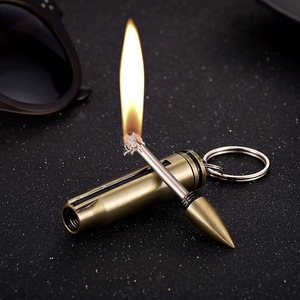 Vente en gros de nouveaux briquets en vrac, ouvre-bouteille, briquet à cigarette, porte-clés dragon, briquet à allumettes, allume-feu d'urgence, cadeaux dorés - Product Image 2