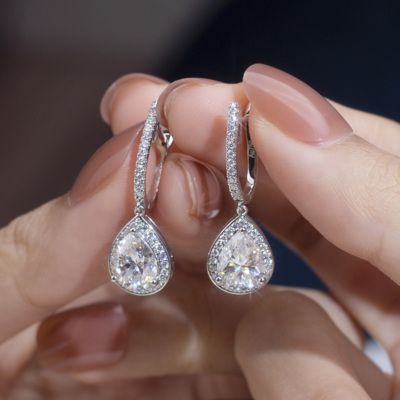 MSE 526 18k White Gold Fashion