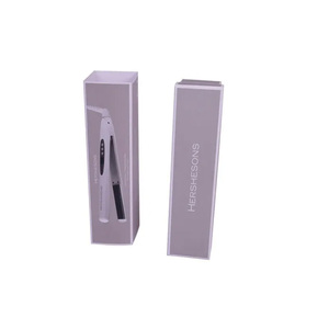 Peine alisador de pelo de lujo con revestimiento UV y grabado en relieve logotipo personalizado caja de embalaje de cepillo caliente de hierro plano para cosméticos - Product Image 1