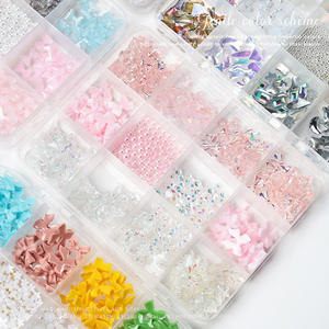 Boîte de 12 Compartiments Kit de Décoration Mignonne 3D en Acrylique pour Nail Art, Ruban en Résine Nœud Papillon, Strass Kawaii à Dos Plat, Fournitures pour Nail Art - Product Image 3