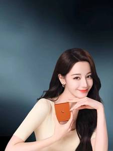 Nuevo Teléfono Móvil Plegable Original Moto <span class=keywords><strong>Razr</strong></span> 50 5G 4200mAh 30W MTK Dimensity 7300X Octa Core 6.9" 120Hz Cámara Frontal de 32MP NFC - Product Image 6