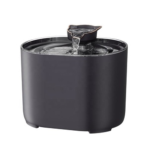 Fontaine à eau <span class=keywords><strong>pour</strong></span> chat ultra silencieuse 2,2 L, distributeur automatique d'eau <span class=keywords><strong>pour</strong></span> animaux de compagnie avec filtre, abreuvoir <span class=keywords><strong>pour</strong></span> chien en plastique noir, alimenté par USB - Product Image 2