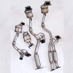 कैडिलैक स्क्रस के लिए ऑटो इंजन सिस्टम उत्प्रेरक कनवर्टर 3.0 3.6 2007-2011 थोक उत्प्रेरक कनवर्टर - Product Image 3