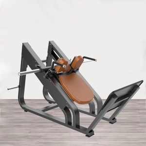 Attrezzatura Commerciale per Palestra: Macchina Hack Squat a Carico Libero MND F57 con Piastre Scorrevoli - Product Image 1