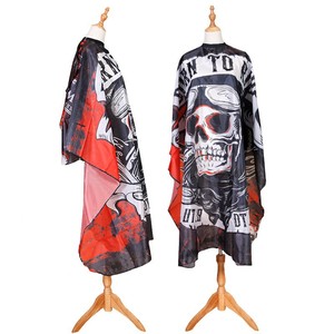 Capa de Peluquería Wanmei con Diseño de Calavera, Talla Universal, Material Textil Resistente - Product Image 4