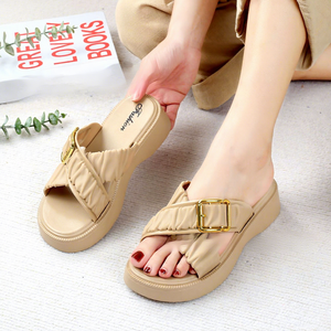 Sandali 2025 da <span class=keywords><strong>donna</strong></span> e da <span class=keywords><strong>donna</strong></span> sandali con zeppa con una sola parola con una nuova piattaforma con suola spessa in PVC da esterno spiaggia estiva - Product Image 6