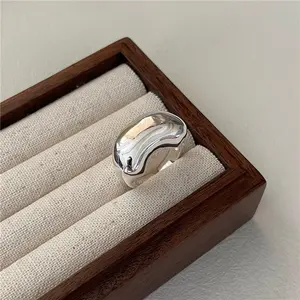 925 Sterling Silver Fashionable Smooth Curved Big Adjustable Chunky Ring For Women Anniversary Gift