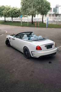 Kit de Carrocería de Fibra de Vidrio para Rolls Royce Wraith de Primera a Segunda Generación, Modelo MSY, con Parachoques Delanteros y Traseros - Product Image 5