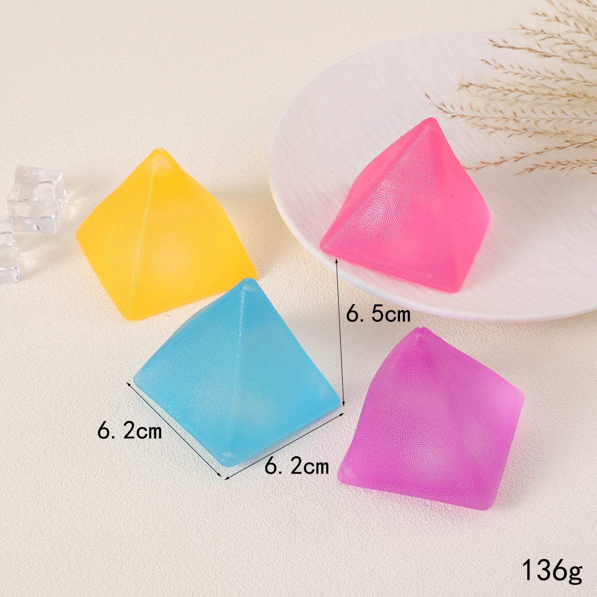 Pyramid-shaped ice cubes