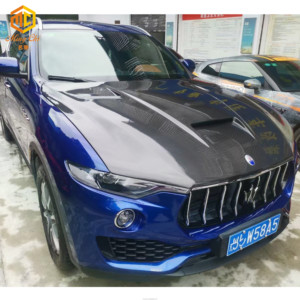 Capot de voiture en fibre de carbone Levante pour Maserati Levante - Product Image 6