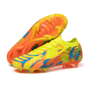 Chaussures de football personnalisées OEM ODM pour jeunes, style coupe basse FG, unisexe, antidérapantes, résistantes à l'usure, pour l'entraînement et la compétition en plein air - Product Image 5
