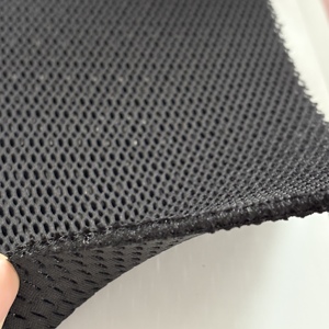 ผ้าตาข่ายสำหรับทำเบาะรองนั่ง เก้าอี้สำนักงาน อุปกรณ์ในรถยนต์ วัสดุทำรองเท้า <span class=keywords><strong>กระเป๋า</strong></span> อุปกรณ์สำหรับสัตว์เลี้ยง ผ้าตาข่ายสั่งทำตามแบบ - Product Image 3