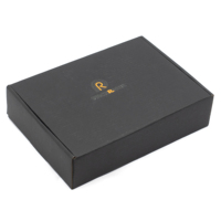 Boîte de papier en carton ondulé rose de luxe Avantage UV Couvercle pliant Paquet cadeau de commerce électronique Type de boîte