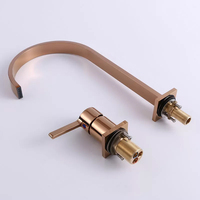 Vente chaude ware laiton chaud et froid or rose répandu double trous croix poignées simples salle de bain robinet de bassin d'eau