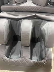 Fauteuil de massage moderne de luxe 4D à gravité zéro 2025, cuir PU, système de pression d'air, Bluetooth, logo OEM ODM, siège de massage corporel spa - Product Image 4