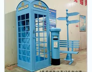 Decorazione della cabina telefonica pubblica del mestiere del metallo antico rosso di grandi dimensioni per il centro commerciale dell'europa