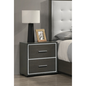 Comodino Contemporaneo a 2 Cassetti, Finitura Grigia Rustica con Accenti Cromati, Arredamento in Legno per Camera da Letto - Product Image 1