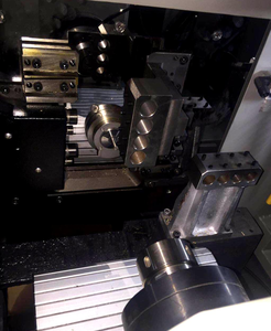 Torno Automático de Doble Husillo y 6 Ejes, Tipo Suizo, para Torneado de Metal - Product Image 5