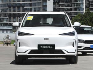 Geely Galaxy E5 2025, SUV Compacto, Edición Pioneer, 440 km de Autonomía, 5 Puertas, 5 Asientos, Vehículo Eléctrico Puro para Negocios y Familia, en Inglés - Product Image 3