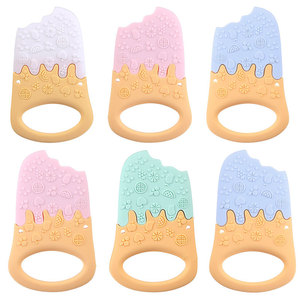 Mordedor de silicona con forma de hombre de jengibre para bebés de 3 meses en adelante, unisex, con forma de comida - Product Image 4