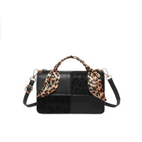 Modische Langlebige Wasserdichte PU-Leder Damen Schultertaschen mit Druckdesign zum Großhandelspreis