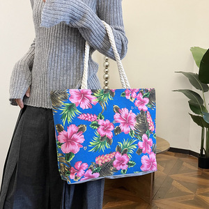 Bolso Tote de Lona Casual para Mujer, Estampado Floral Tropical, Verano 2025, con Correa de Cadena, Cierre de Cremallera, Diseño de Lujo, Dos Asas - Product Image 5