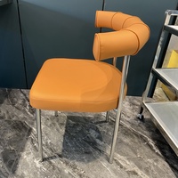 Chaise de salle à manger contemporaine en acier inoxydable au design incurvé élégant, pour usage commercial, extérieur, style ferme, chambre et restaurant