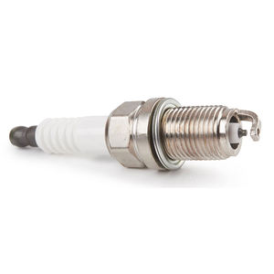 หัวเทียนคุณภาพสูง SILKR6C10E สำหรับรถยนต์ฮุนได เกีย เอลันตร้า แอคเซนท์ ไอ20 ริโอ เค2 เค3 รุ่น 18868-08115 - Product Image 1